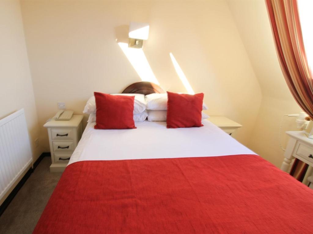 קנטרבורי Pilgrims Hotel מראה חיצוני תמונה