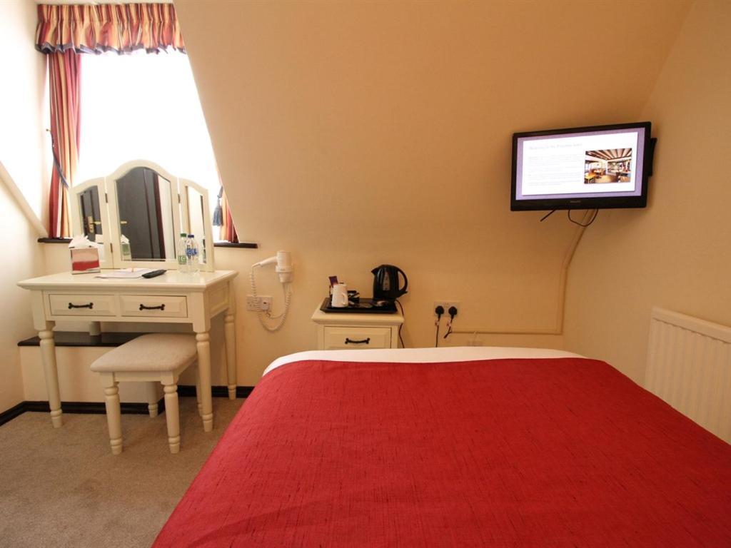 קנטרבורי Pilgrims Hotel חדר תמונה