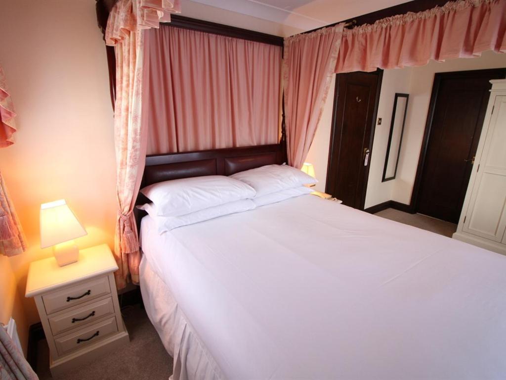 קנטרבורי Pilgrims Hotel חדר תמונה