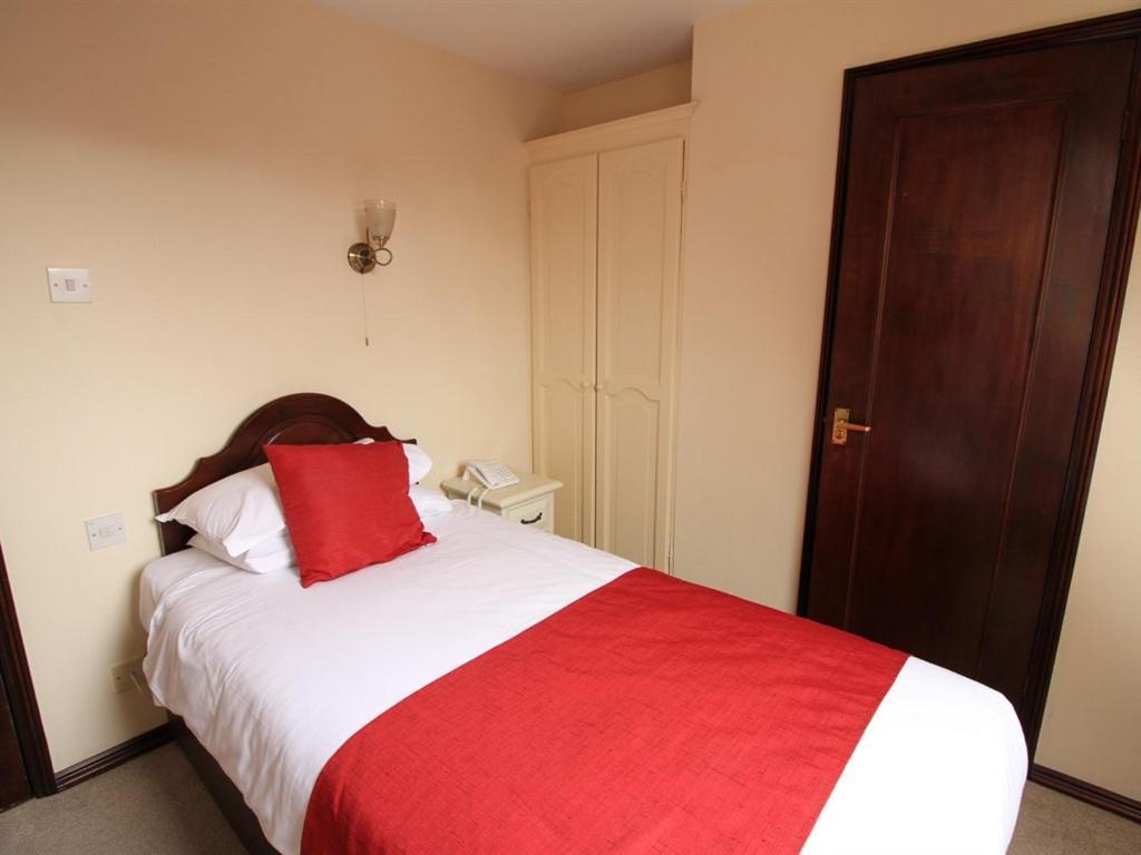 קנטרבורי Pilgrims Hotel חדר תמונה